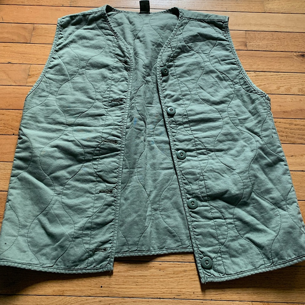 American eagle outfitters vest